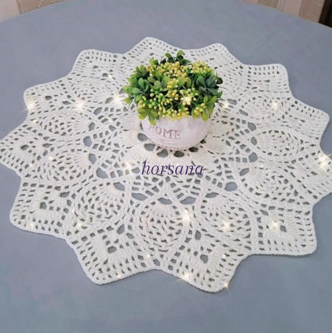 رومیزی آناناسی